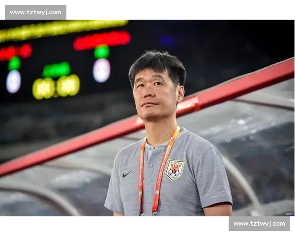 赢球后劝宽容！李霄鹏：我也常被喊下课